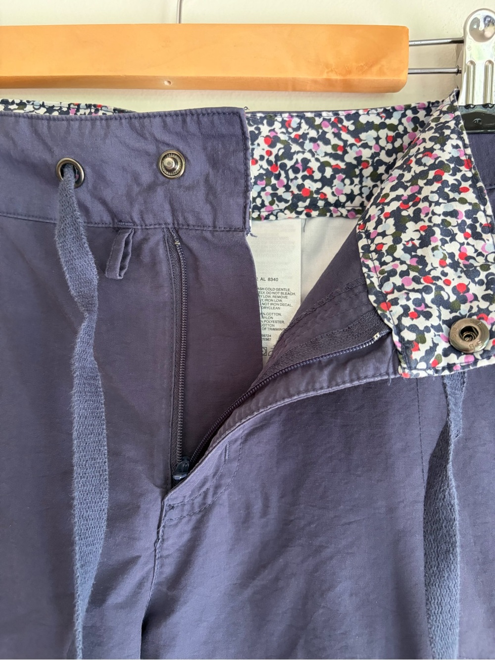 Columbia Women's Navy Blue Cropped Roll Cuff Pants Size 14 - Picture 8 of 9